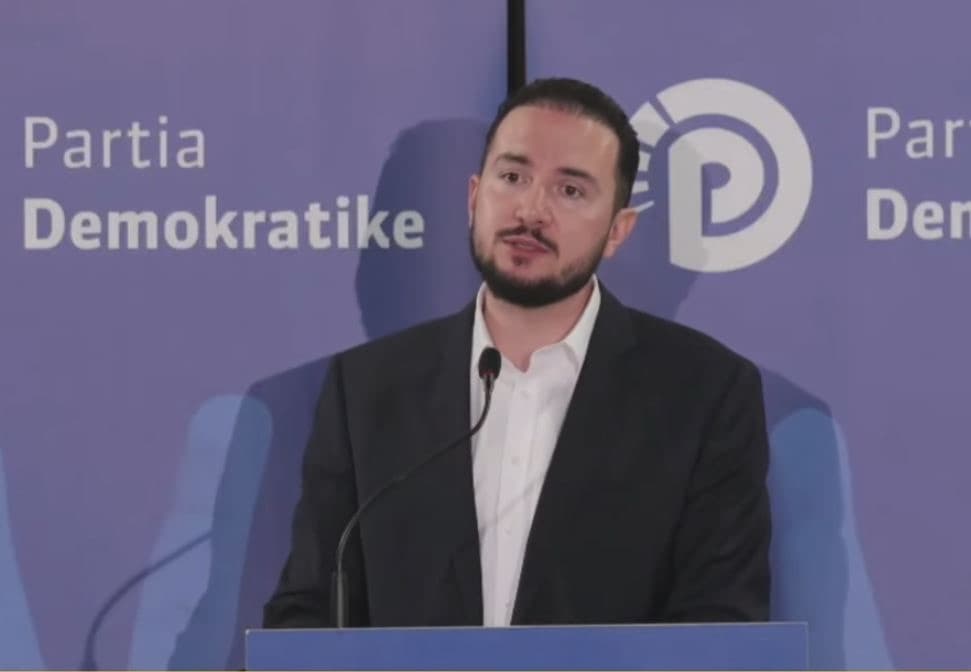 Salianji "shkund" PD-në nga Kukësi: Berisha nuk bashkon dot njerëzit, sot SPAK po bën më shumë opozitë se ne